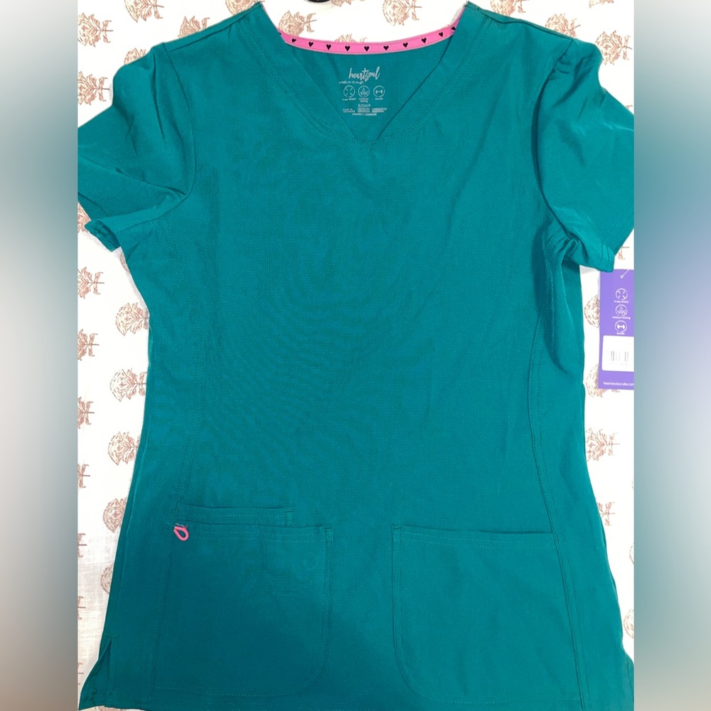 HeartSoul NWT green scrubs